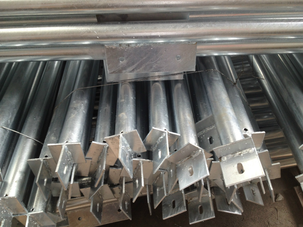 【訂做太陽(yáng)能支架 /太陽(yáng)能組件/光伏支架 /電池板支架配件系統(tǒng)產(chǎn)品】?jī)r(jià)格,廠家,圖片,其他太陽(yáng)能設(shè)備,銀川德鋼機(jī)械制造-